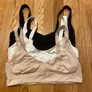 ❌ SOLD ❌Victorias Secret Neutral Bralette Bundle